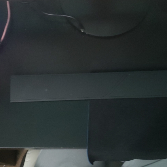 Rgb corsair k55 keyboard with wrist rest - Picture 2 of 2